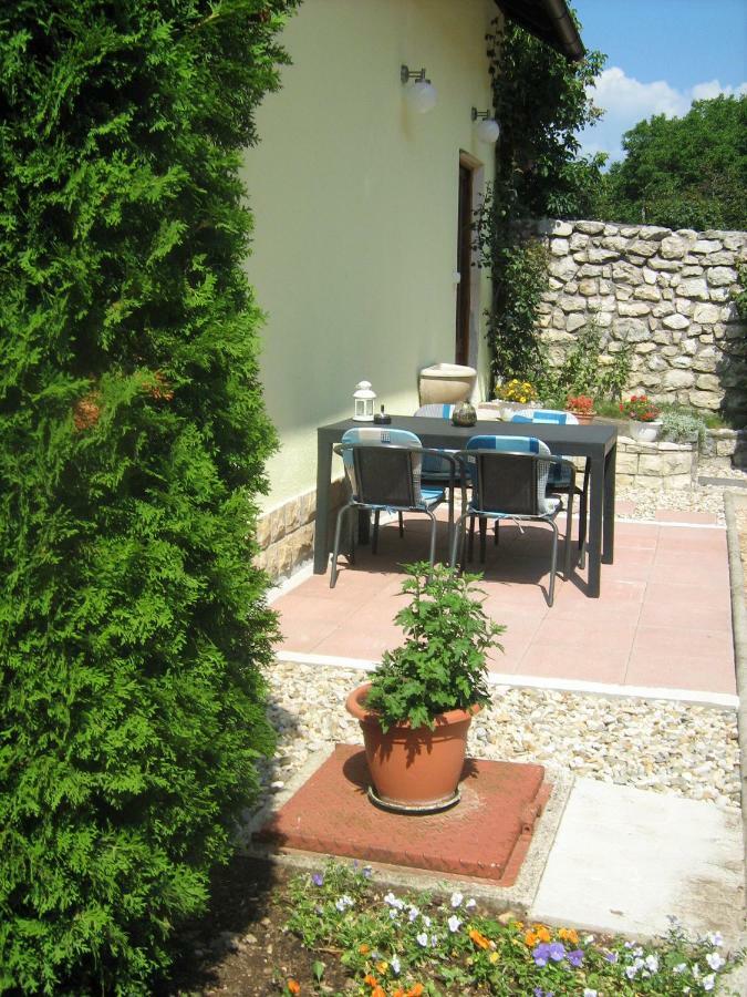 Guesthouse Mario Korenica Exterior photo